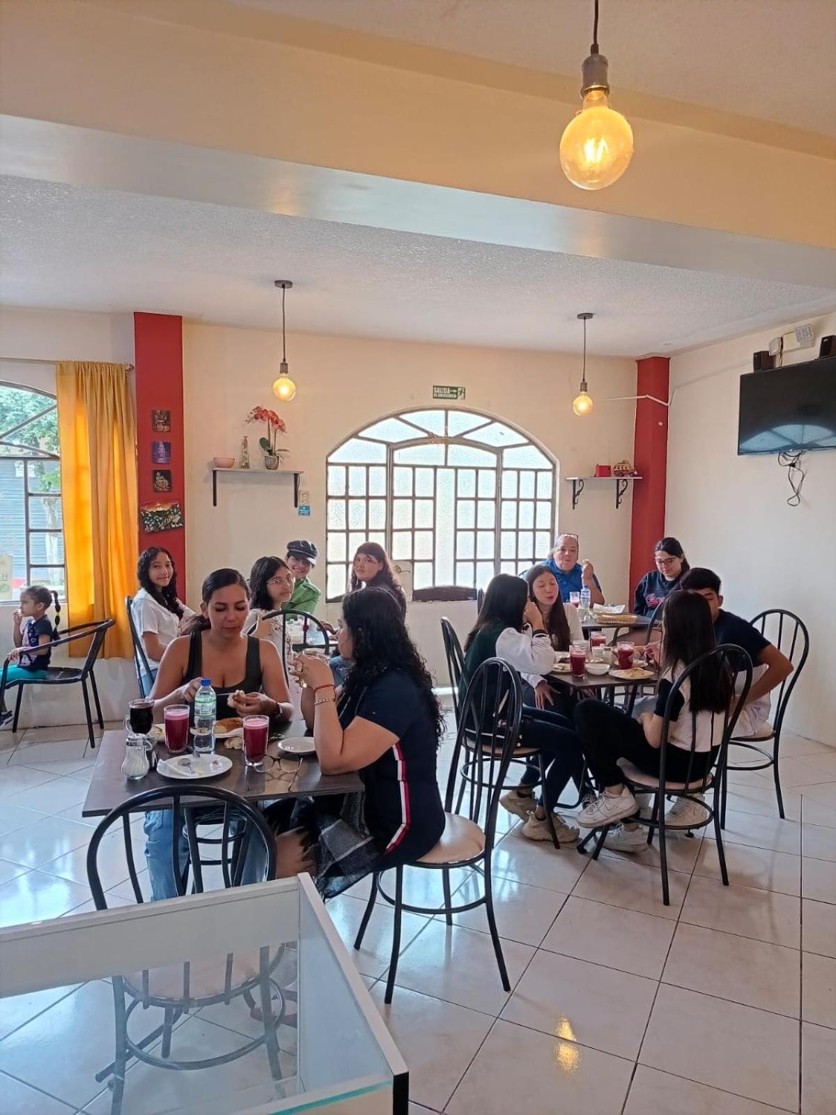 Hostal Amazonia y sol Baños Esterno foto